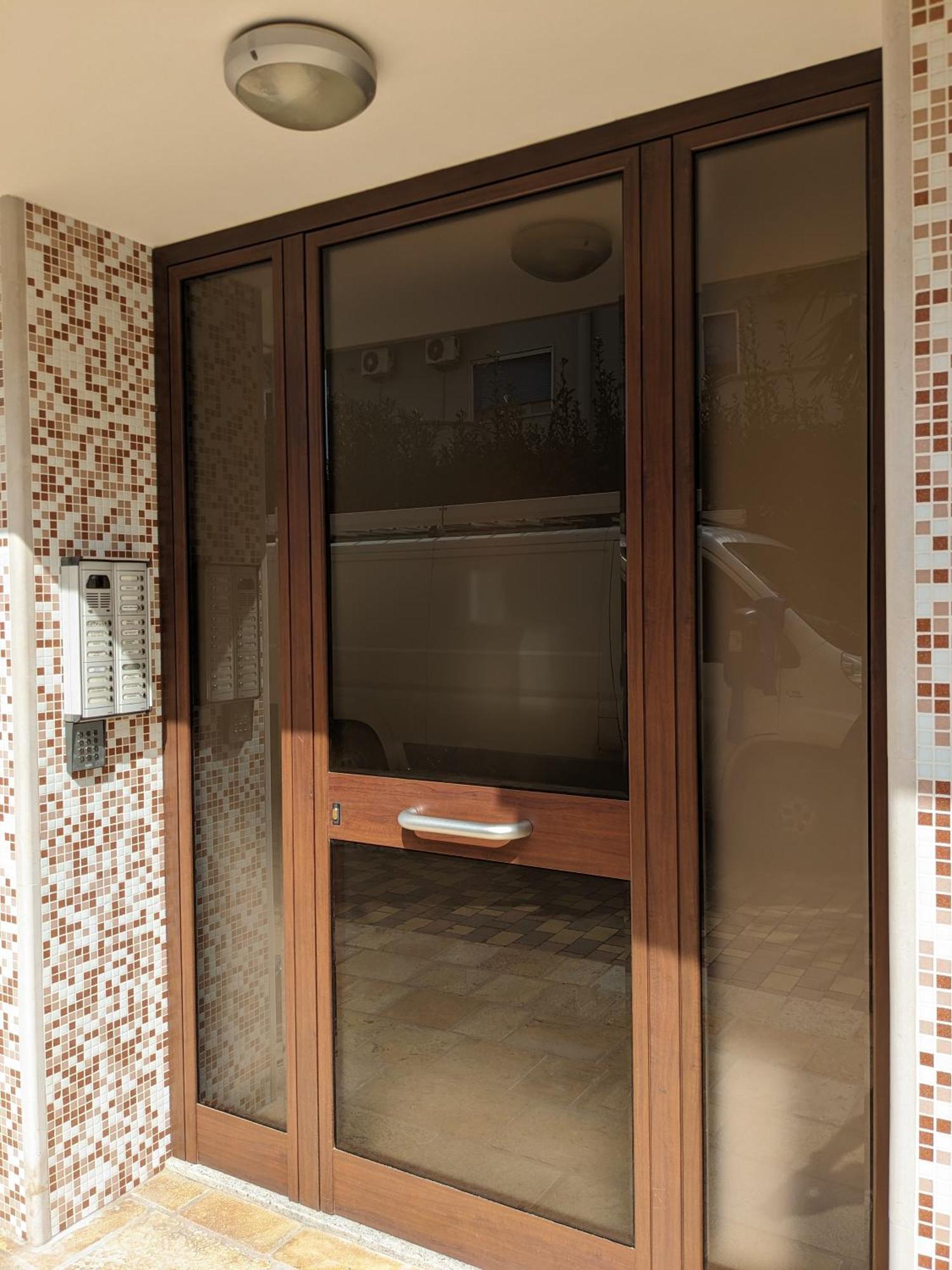 La Casa Dei Due Mari - Large Apartment With Parking タラント エクステリア 写真