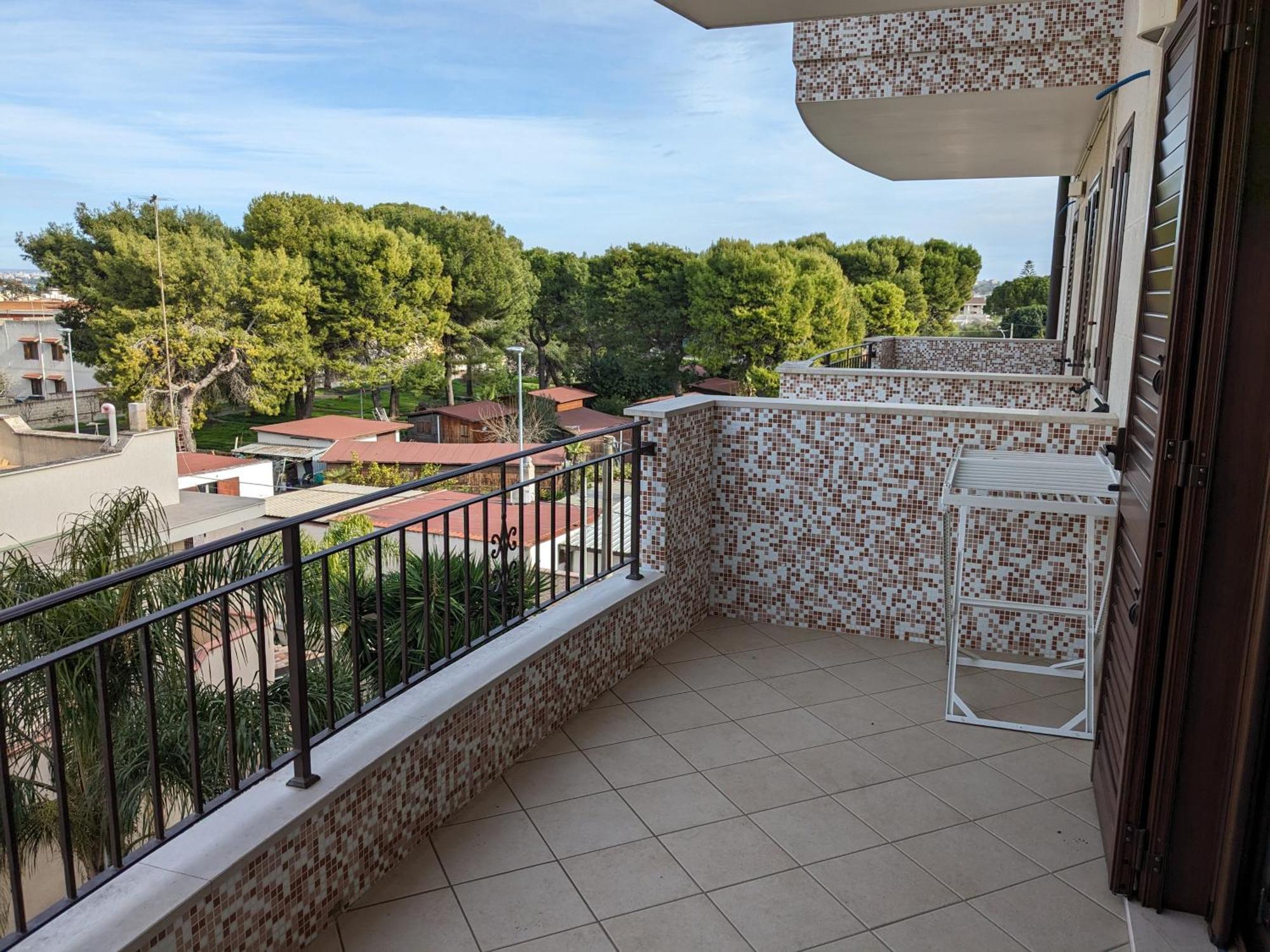 La Casa Dei Due Mari - Large Apartment With Parking タラント エクステリア 写真